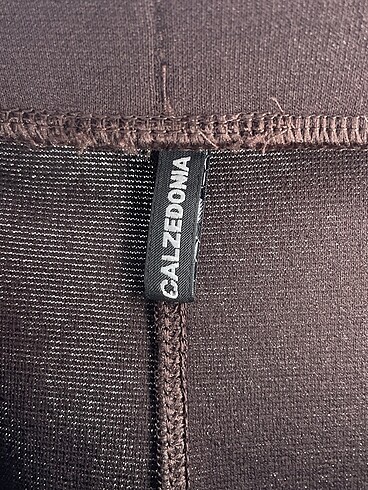 m Beden çeşitli Renk Calzedonia Düz Kesim %70 İndirimli.