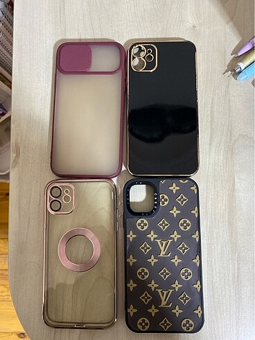 İPhone 11 için kılıflar