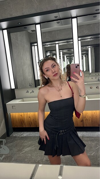 Bershka straplez elbise
