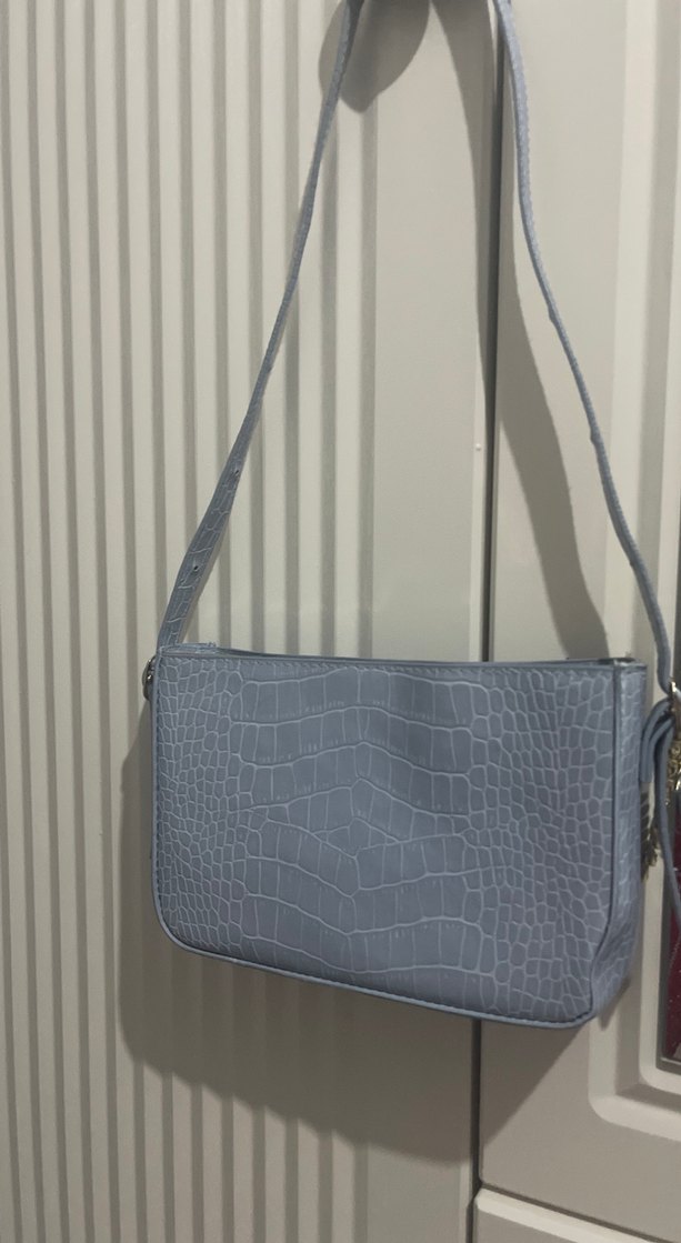 Mavi Deri Yılan Desenli Zincir Detaylı Kadın Çanta - Görsel 4