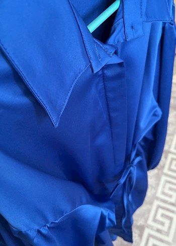 Mavi Saten Düğmeli Kadın Gömlek - Görsel 6