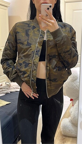 Stradivarius stradivarius kamuflaj bomber ceket