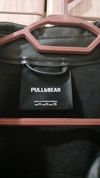 m Beden pull&bear deri gömlek