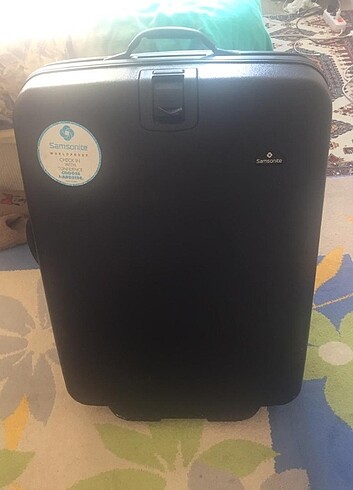 Samsonite valiz