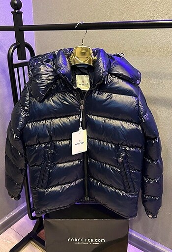 Moncler maya mont
