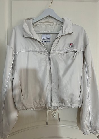Bershka Beyaz Kadın Fermuarlı Ceket