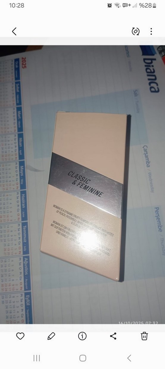 Bruno Banani Kadın Parfümü 30 ml - Görsel 3