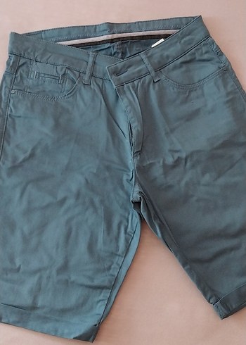 Petrol Mavisi, Defacto Denim Şort