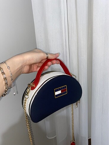 tommy hilfiger çanta