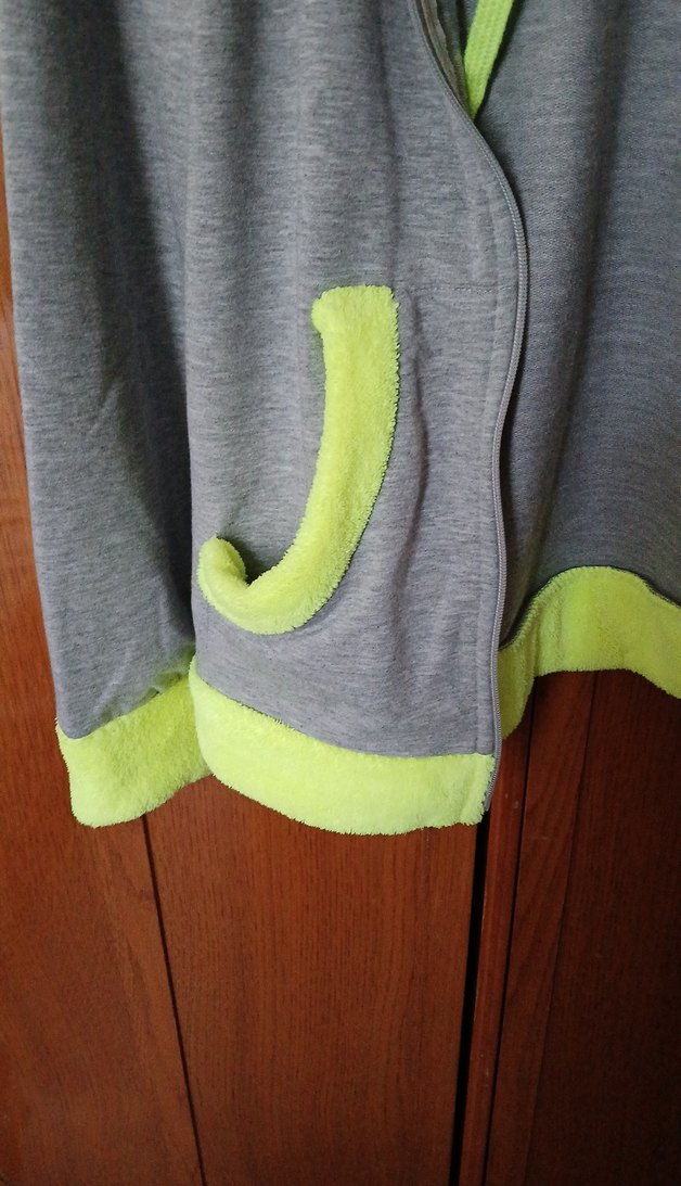 Neon Kapüşonlu Spor Üst - Görsel 4