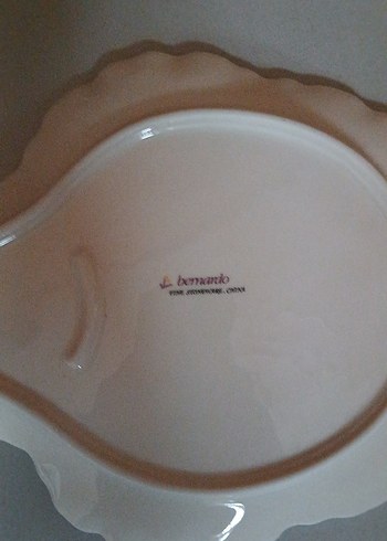 Çiçek Desenli Beyaz Porselen Tabak BERNARDO - Görsel 6