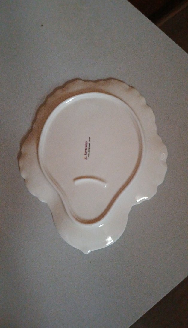 Çiçek Desenli Beyaz Porselen Tabak BERNARDO - Görsel 5