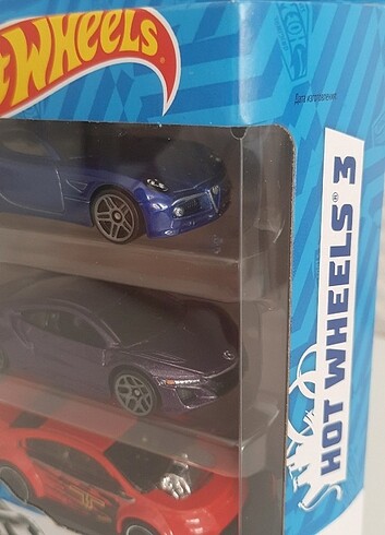  Beden çeşitli Renk HotWheels 3Lü Set