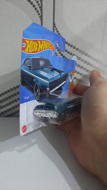  Beden HotWheels 69 Mercury Cougar Eliminator