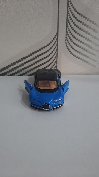 Welly 1/32 Bugatti Chiron