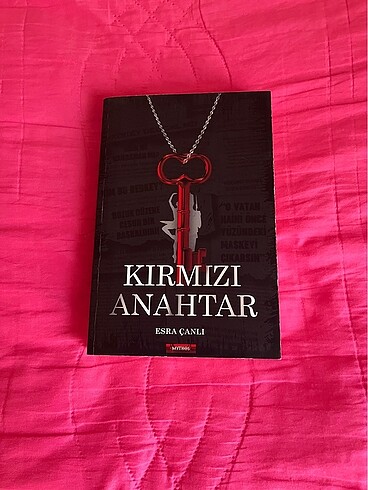 Kırmızı Anahtar - Ciltsiz
