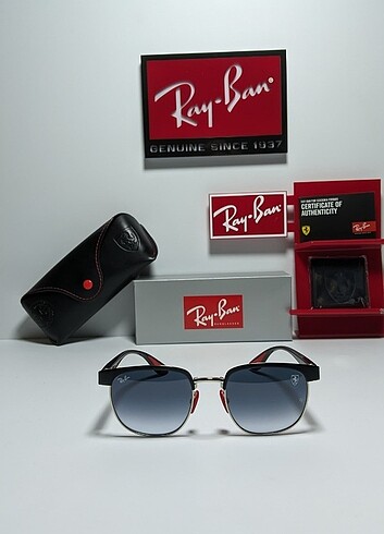 RB 3698 F060/61 FERRARİ 53 EKARTMAN UNİSEX 