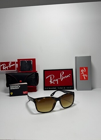 RB 8356M SCUDERIA FERRARİ F646/73 61 EKERTMAN UNİSEX 