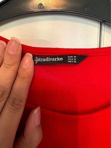 Stradivarius Kırmızı elbise