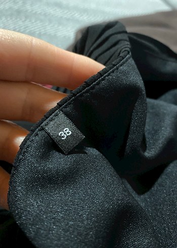 Kadın Siyah Piliseli Uzun Elbise - Görsel 3