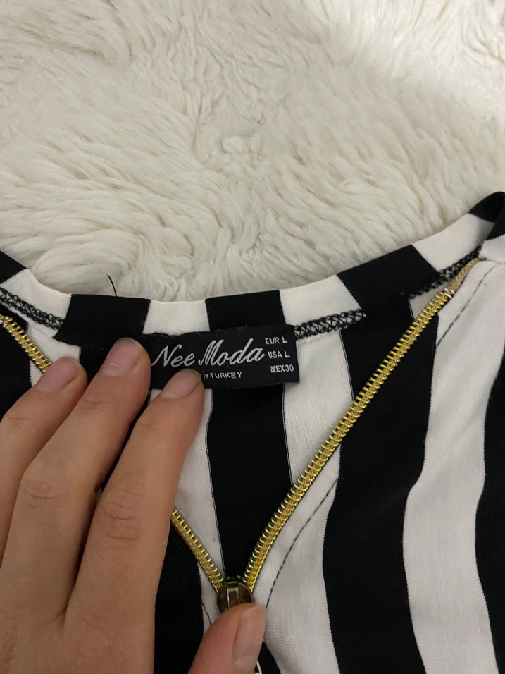 Siyah Beyaz Çizgili Kadın Uzun Elbise - Görsel 4