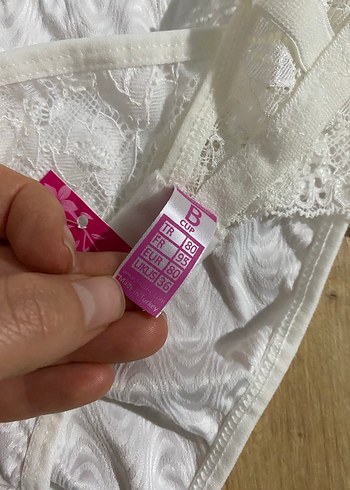 Beyaz Bohem Mini Sütyen Takımı - Görsel 3