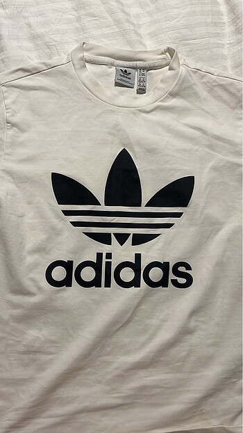 xs Beden Adidas tişört