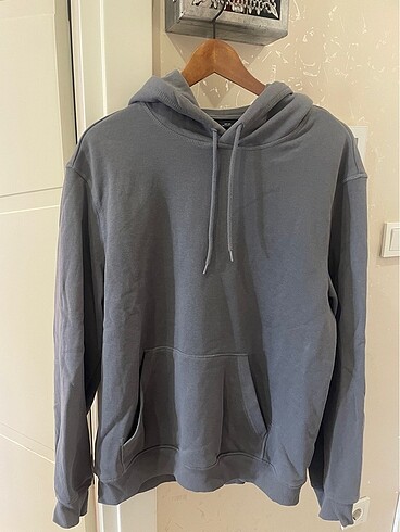 H&M Sweatshirt