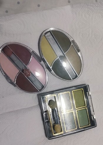 Diğer Khaki Tonlarında Göz Farı Paleti