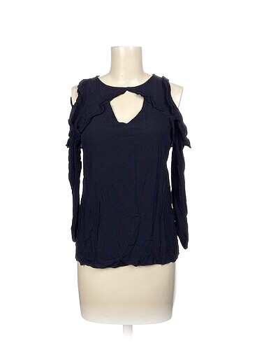 LC Waikiki Bluz %70 İndirimli.