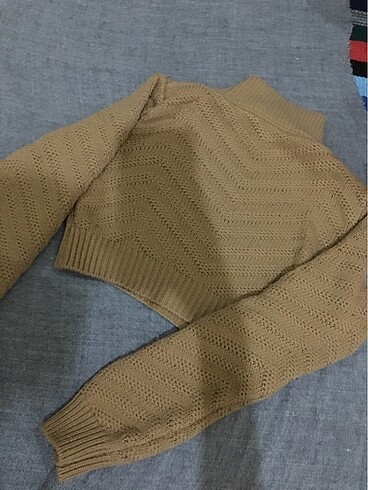 crop kazak