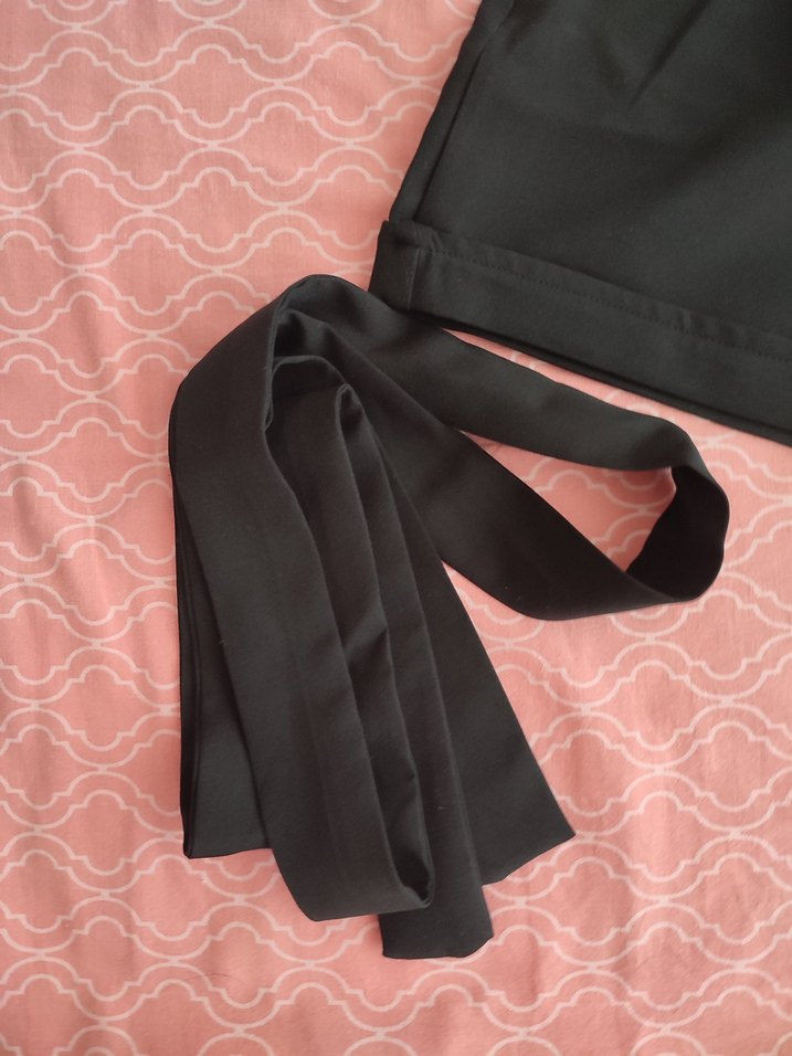 siyah şort - Görsel 3