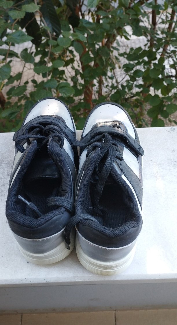 Kadın Siyah Beyaz Spor Ayakkabı Velcro - Görsel 3