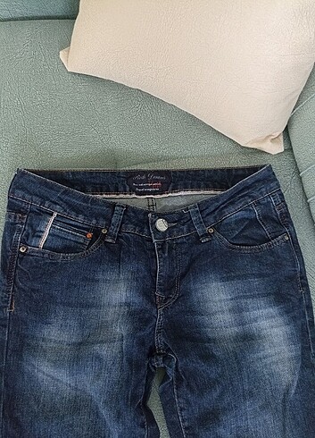 30 Beden lacivert Renk Rodi denims jean