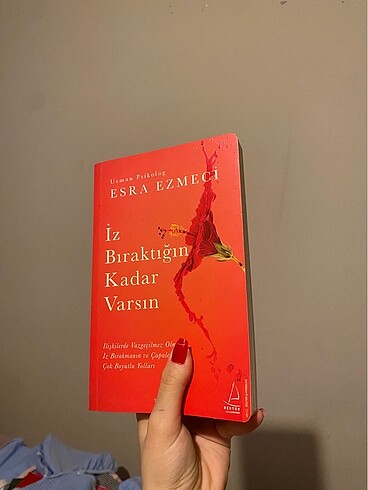 Esra ezmeci iz bıraktığın kadar varsın