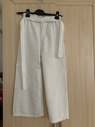 10 Yaş Beden beyaz Renk Beyaz pantolon