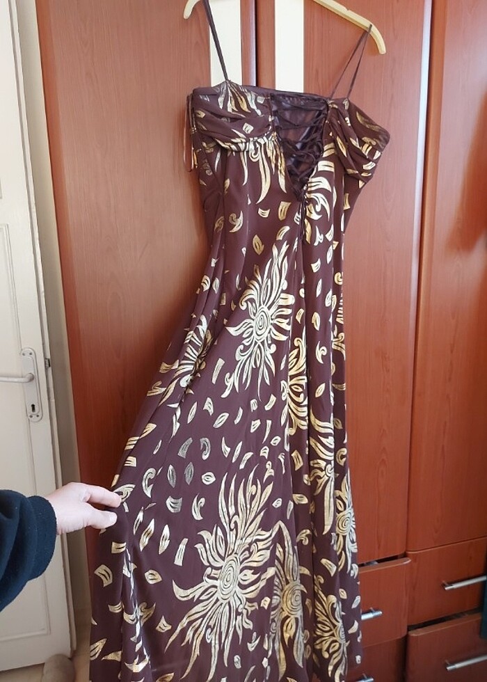 Şık ve zarif.Arkadan ayarlanabilir olduğundan 40_42_44 bedene ka - Görsel 3