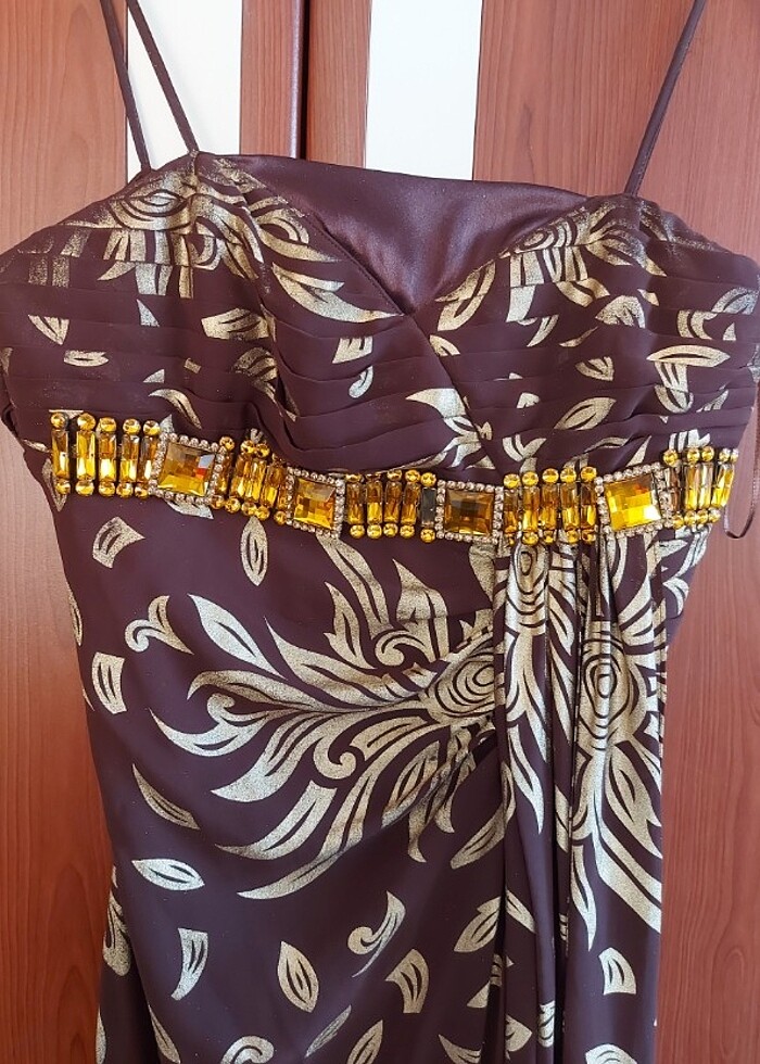 Şık ve zarif.Arkadan ayarlanabilir olduğundan 40_42_44 bedene ka - Görsel 4