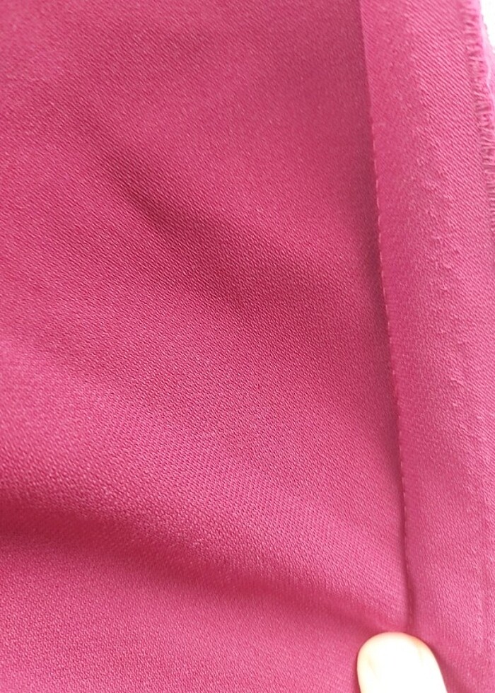 Kısa bordo elbise S/M ile uyumludur. - Görsel 5