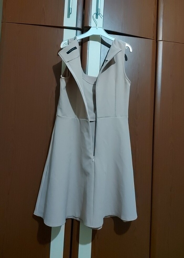 Trendyol 38 beden fermuarlı rahat elbise - Görsel 4