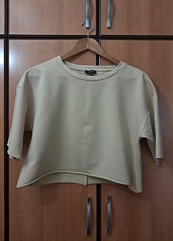Fabrika Crop Üst