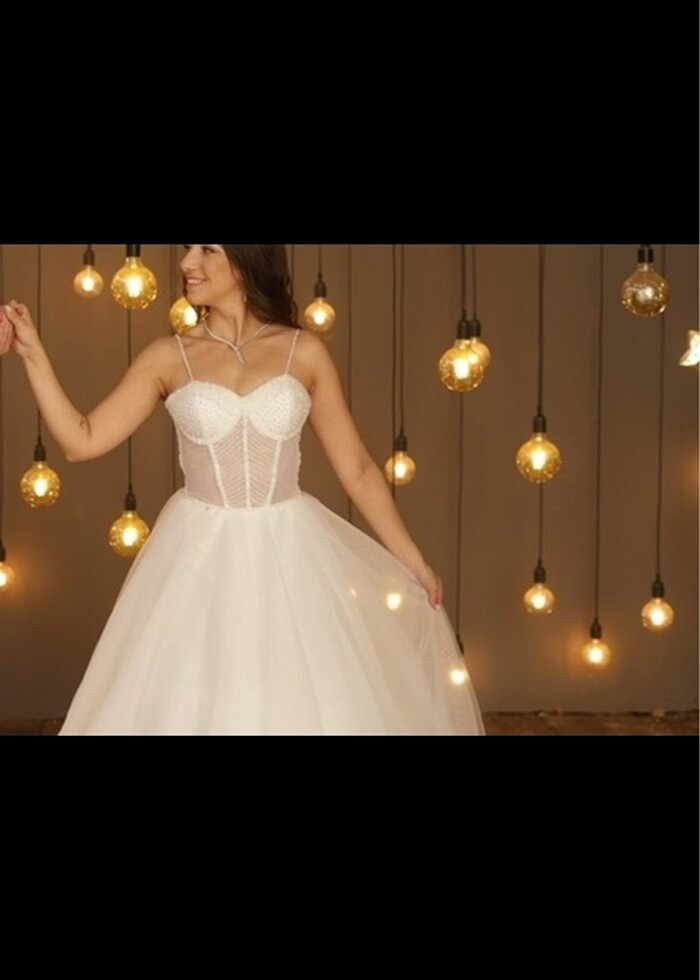 İnce askılı taşlı gelinlik - Görsel 4