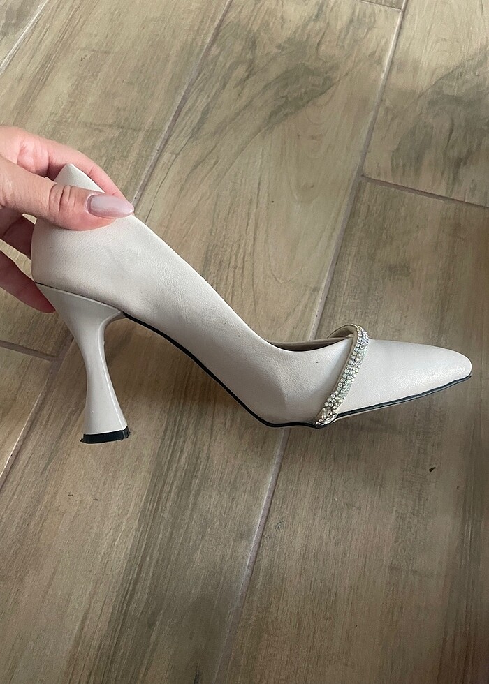 Topuklu ayakkabı - Görsel 3