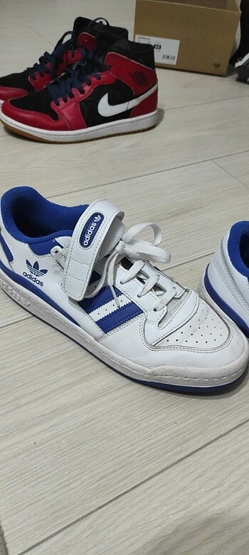 41 Beden orjinal Adidas Ayakkabı