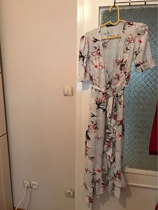 Trendyol elbise misi fırfır detaylı