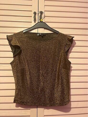 Party wear koleksiyonundan simli bluz gold renk