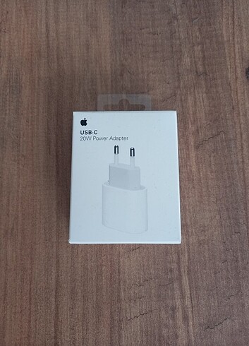 Apple 20w Şarj Adaptörü / Power Adapter / USB-C
