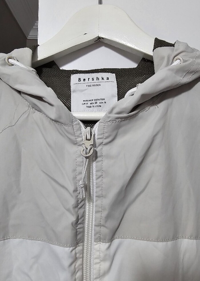 BERSHKA YAZLIK  ÜST  - Görsel 3