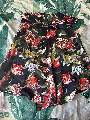 Zara Zara marka çok az kullanılmış etek