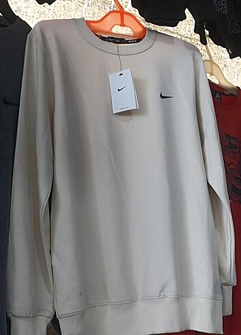 Nike nike sweatshirt 